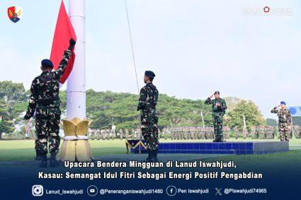 Upacara Bendera Mingguan di Lanud Iswahjudi, Kasau: Semangat Idul Fitri Sebagai Energi Positif Pengabdian