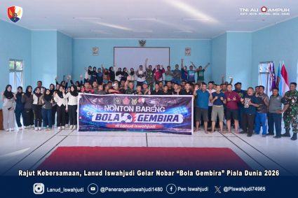 Rajut Kebersamaan, Lanud Iswahjudi Gelar Nobar “Bola Gembira” Piala Dunia 2026